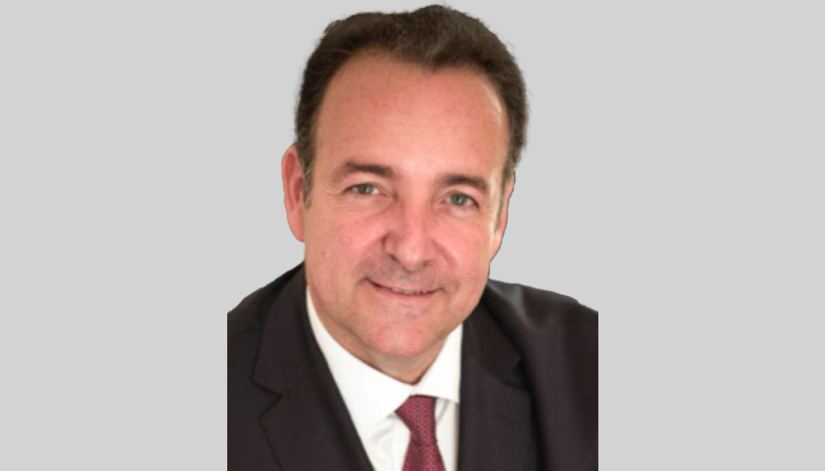 TRIBUNE : Les derniers feux de la Vème République ?