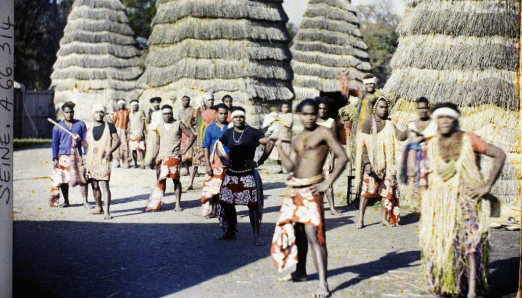 De l'indigénat Kanak à la nationalité française