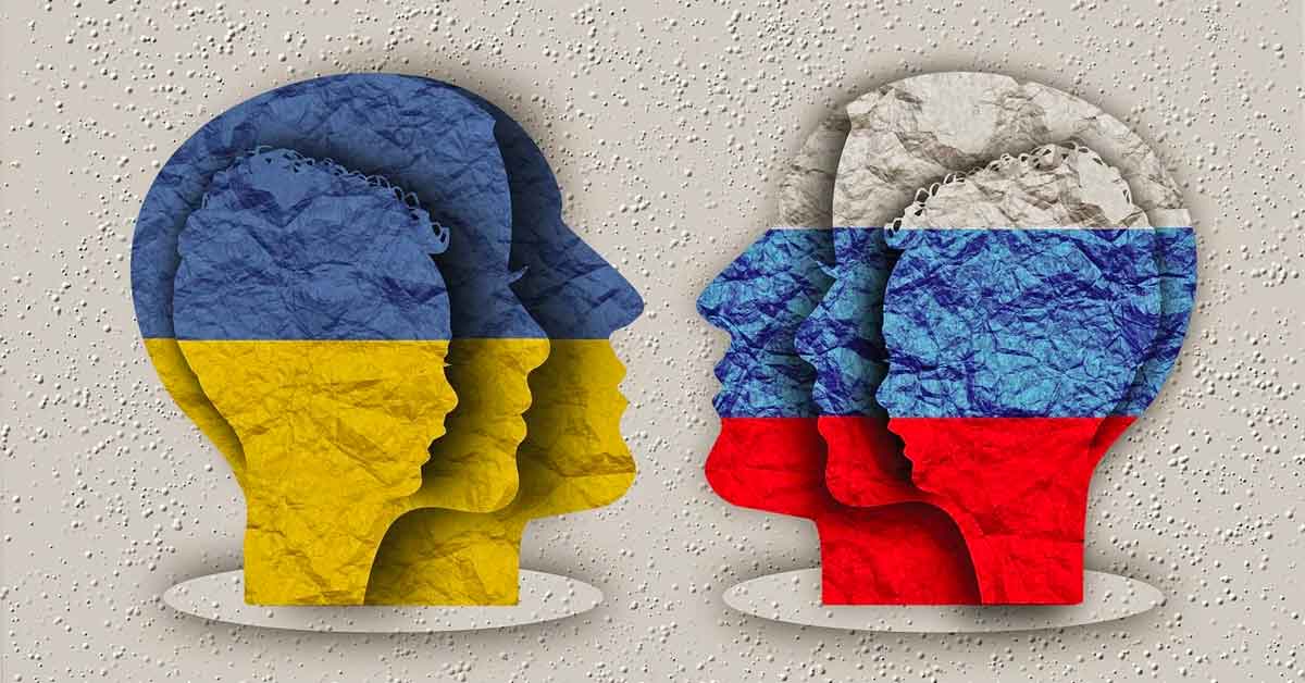 visage famille russe et ukrainienne face a face